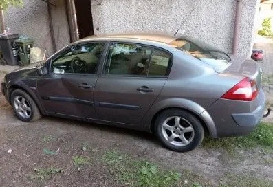 Renault Megane cena 2900 przebieg: 365920, rok produkcji 2004 z Warszawa małe 22